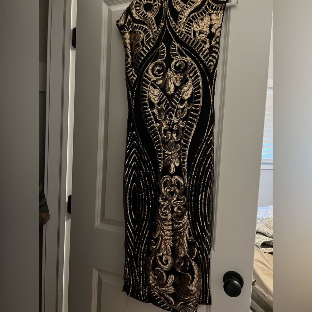 Need a dresss for holiday photos? no worries, I got you covered